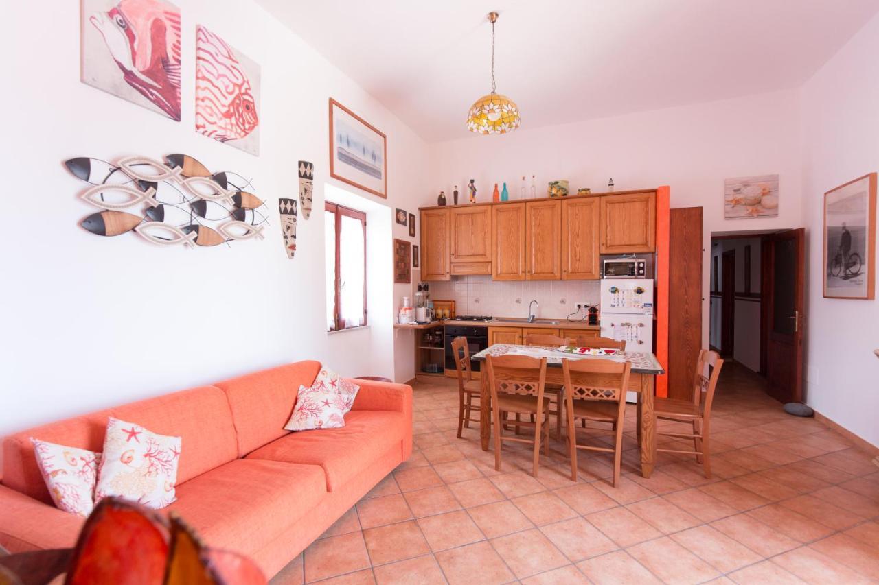 Il Pesce E Il Geco Apartamento Lípara Exterior foto