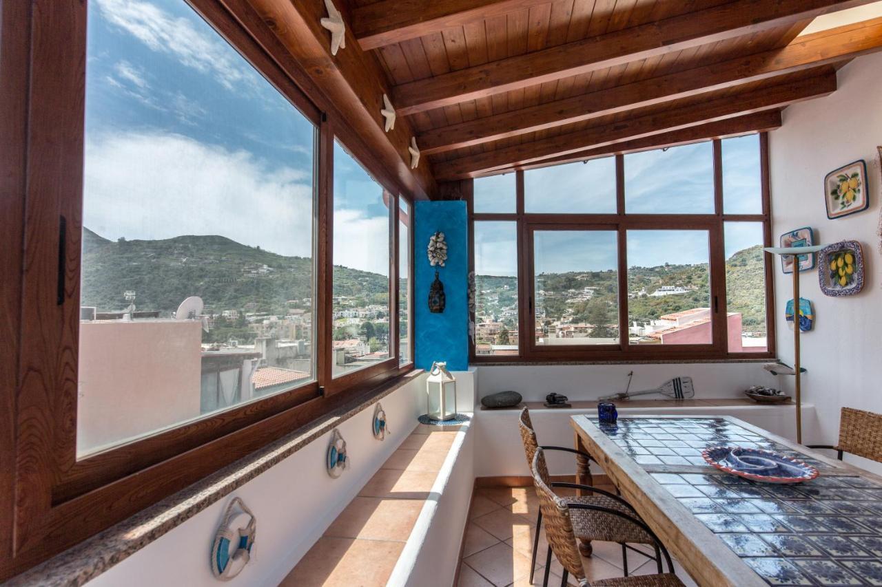 Il Pesce E Il Geco Apartamento Lípara Exterior foto